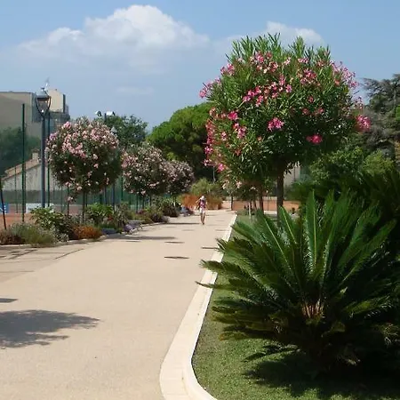 Californi Studio * Cannes